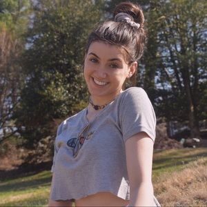 Meet your Posher, Madeline